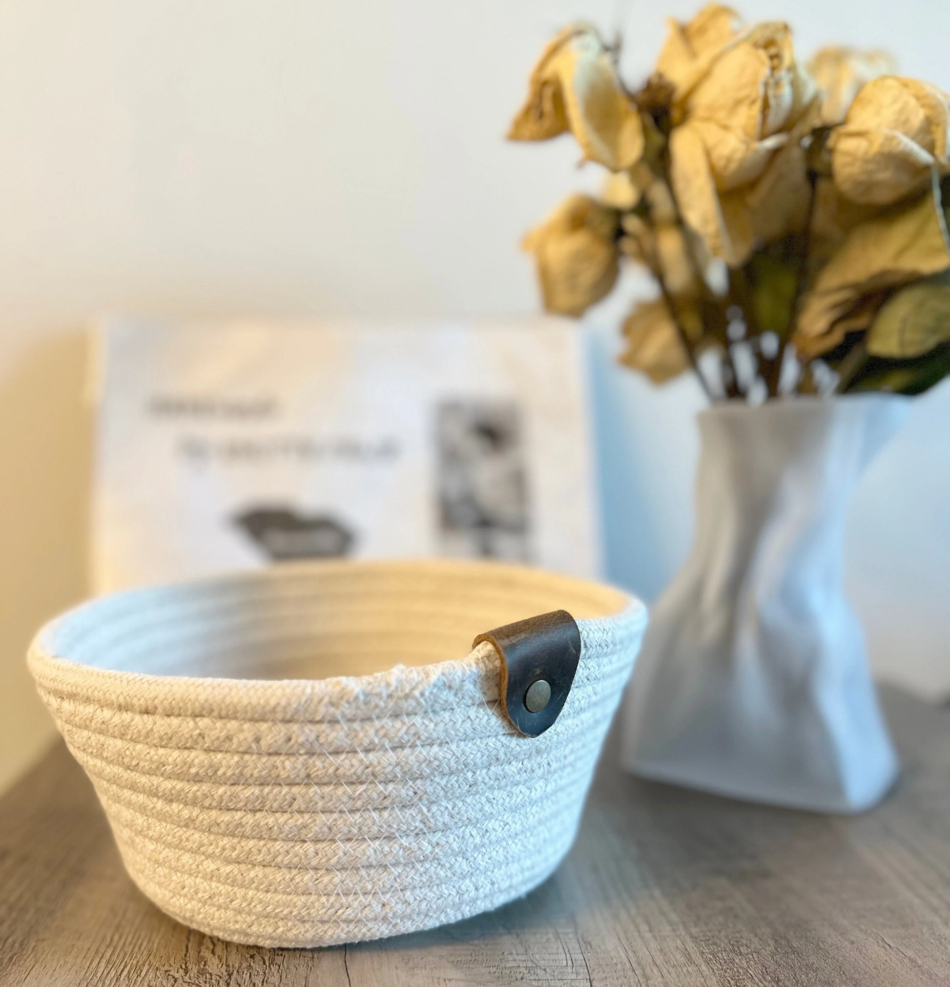 Handmade Sustainable Cotton Rope Basket, White Basket with Leather Tag, Round Rope Basket, Basket Organizer, Home Storage